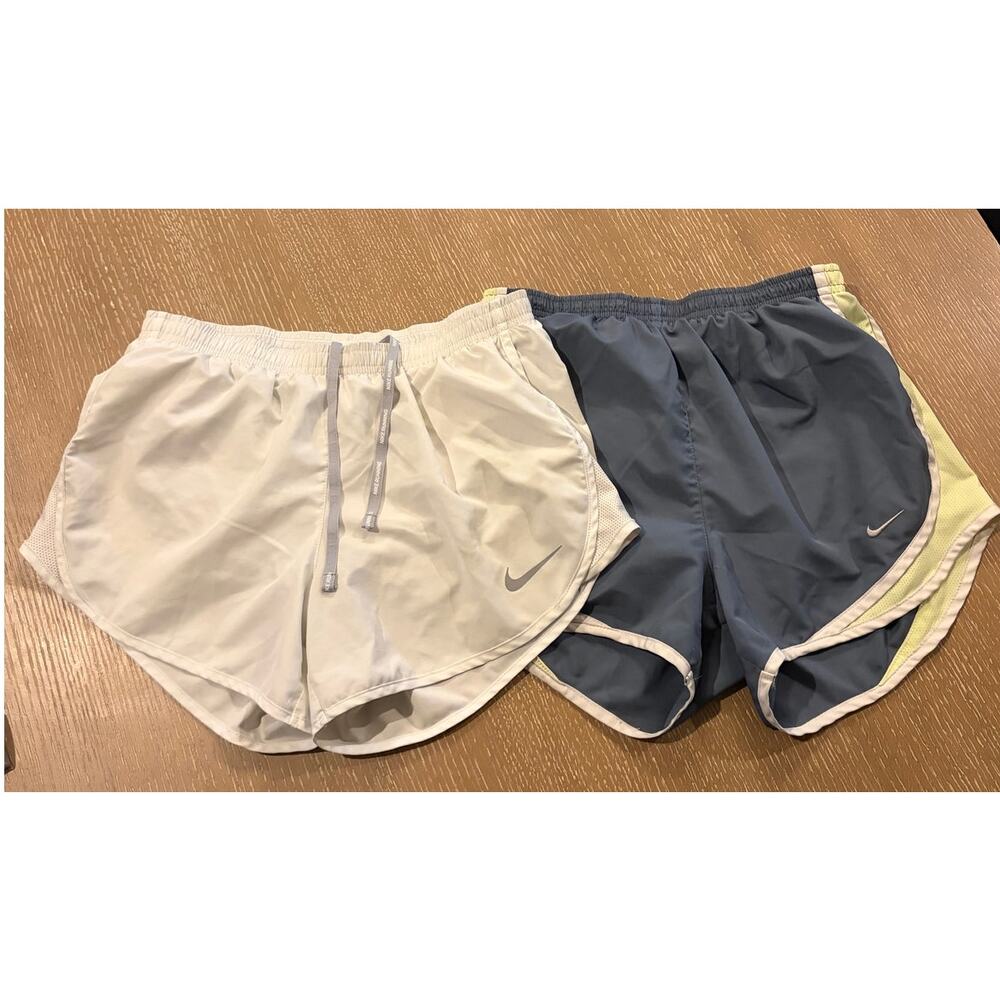Women's ‎ Nike Tempo Dri-Fit Running Shorts Lined White Small Athletic